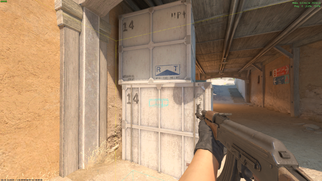 Włączona komenda cl_ent_bbox